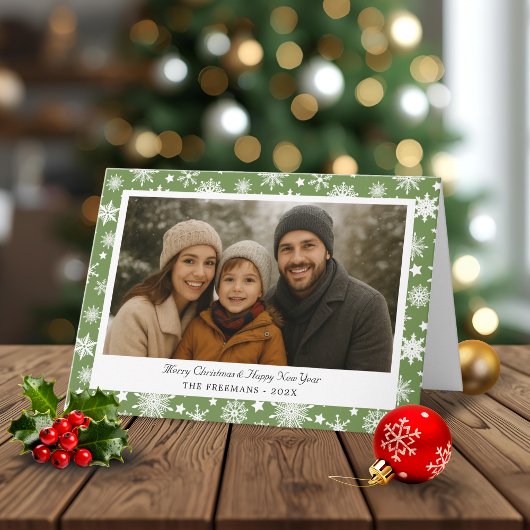 Cozy Green Snowflakes Christmas Photo Holiday Card シーズンカード