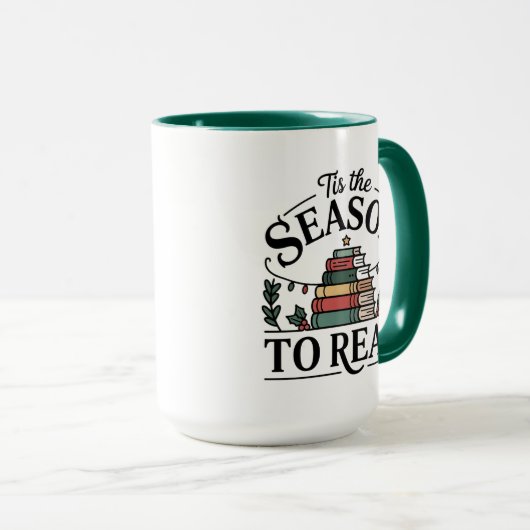 Cozy Holiday Reading Stack マグカップ (正面右)