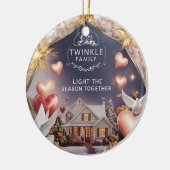 Cozy Home Twinkle Family Light the Season Together セラミックオーナメント (左)