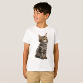 Cozy Knitted Maine Coon Kitten Kids Tシャツ (正面フル)