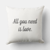 Cozy LOVE装飾用クッション – バレンタインDに最適 クッション (裏面)