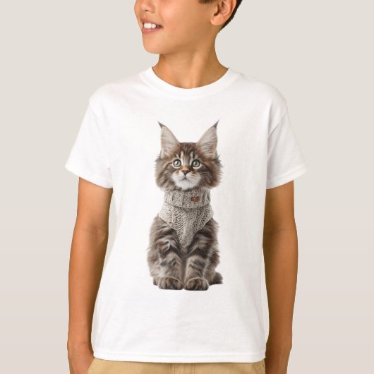 Cozy Maine Coon Kitten Knitwear Kids Tシャツ (正面)