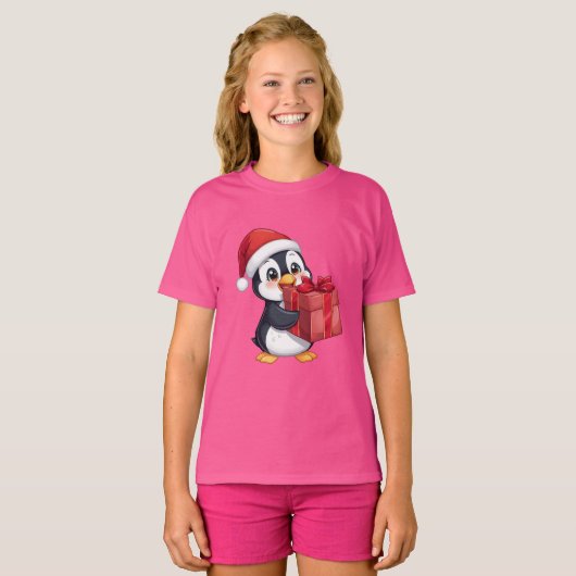 Cozy Penguin with Gift – Kids Christmas Tee Tシャツ (正面フル)