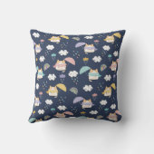 Cozy Rainy Day Pattern Throw Pillow クッション (裏面)