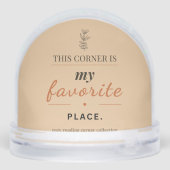 Cozy Reading Corner Snow Globe (裏面)