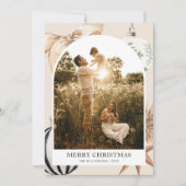 Cozy Scandi Boho Archファミリーフォトクリスマス シーズンカード (正面)