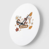 Cozy Season Oversized T-Shirt ラージ壁時計 (傾斜)