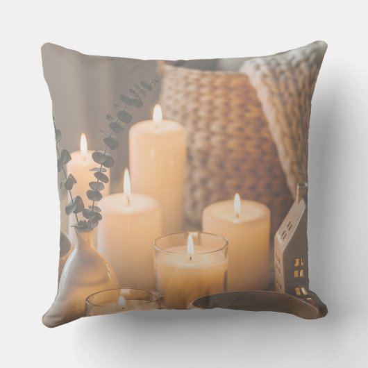 Cozy Ski Trip Throw Pillow | Mountain Lifestyle クッション (裏面)