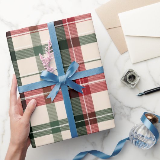 Cozy Winter Red Green Holiday Plaid Pattern ラッピングペーパー (ギフト)