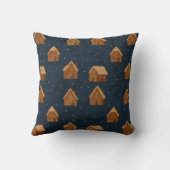 Cozy Winter Village Pattern Throw Pillow クッション (裏面)