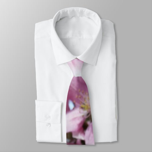 Crabappleのピンクの花のAngeryの蜂蜜の蜂 ネクタイ (タイ)