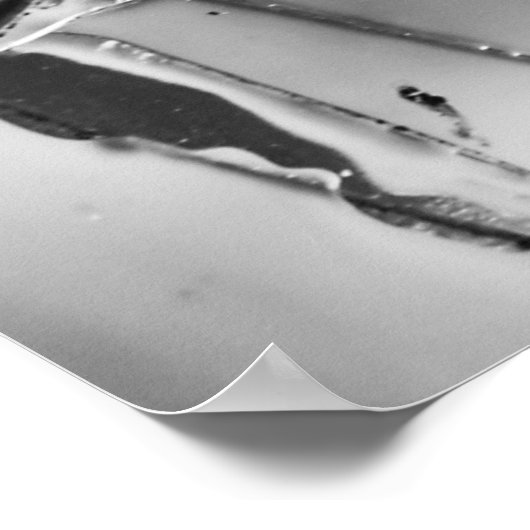 Cracked Windshield B&W ポスター (角)