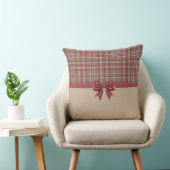 Cranberry Red, White and Tan Plaid クッション (椅子)