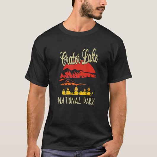Crater Lake National Park Hiking Vacation  2 Tシャツ (正面)