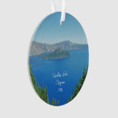 Crater Lake Oregon風光明媚な写真 オーナメント (正面)