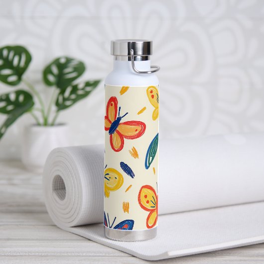 Crayon and Butterfly Flowers ウォーターボトル (ヨガ)