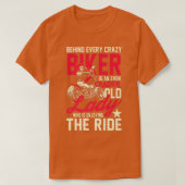 Crazier old biker lady enjoy motorcycle tシャツ (デザイン正面)