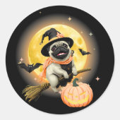 Crazy Happy Halloween Pug Riding a Flying Broom Ca ラウンドシール (正面)