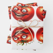 Crazy Happy Tomato Cartoon Funny  Wrapping Paper ラッピングペーパーシート (インサイチュ)