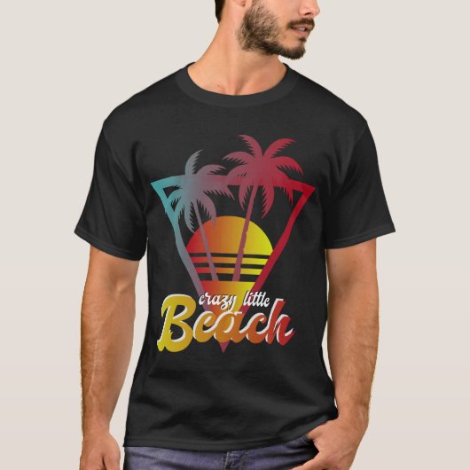Crazy Little Beach | レトロサンセットヤシの木 Tシャツ (正面)