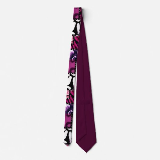 Crazy Quilt Black Cherry Floral Pattern  ネクタイ (裏面)