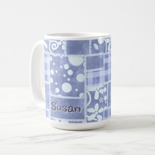 Crazy Quilt Blue Gingham Floral Personalized コーヒーマグカップ (正面左)