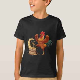 Crazy Rooster Kicking Grain Funny Farm Chicken  Tシャツ