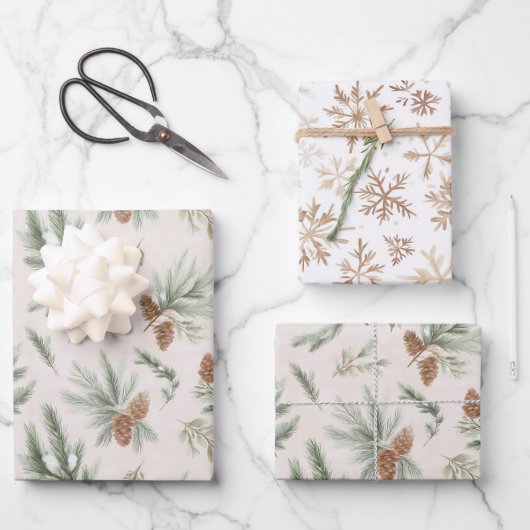 Cream Brown Green Christmas Pine Cones Snowflakes ラッピングペーパーシート (正面)
