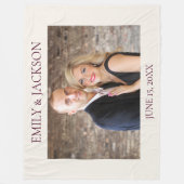 Cream Burgundyの結婚婚約写真 フリースブランケット (正面)