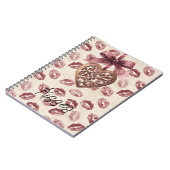 Cream Burgundy Red Lips Kisses Heart ノートブック (左側)