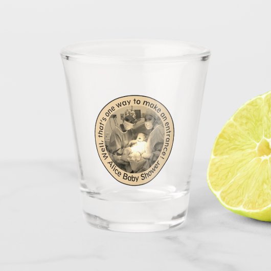 Cream Cesarean Birth Personalized Baby Shower Gift ショットグラス (正面)