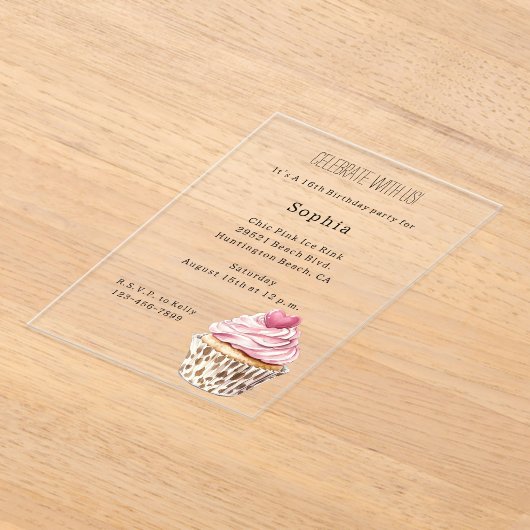 Cream Pink Heart Cupcake Leopard Birthday アクリル招待状 (レイダウン)
