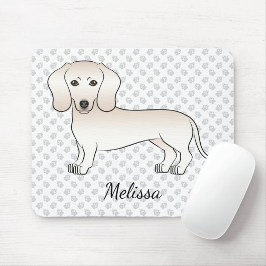 Cream Smooth Coat Dachshund Cartoon Dog With Name マウスパッド (マウス)
