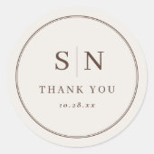 Creamy White Minimal and Chic | Wedding Initial ラウンドシール (正面)