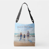 Create Your Family Photo Crossbody Bag with Text クロスボディバッグ (正面)