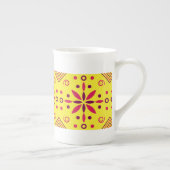 Creative modern designed Mug ボーンチャイナマグカップ (右)