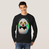 Creepy Panda hatches from egg Tシャツ (正面フル)