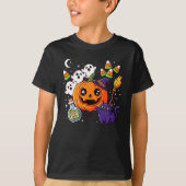Creepy Pumpkin & Spider Fall Design – Cozy Spooky  Tシャツ (正面)