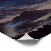 Crescent Moon Over Misty Mountain Valley ポスター (コーナー)