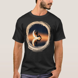 Crescent Moon Woman – Celestial Moonlight Art Shir Tシャツ