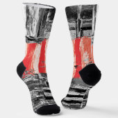 Crew Socks – Red Pulse Abstract Design ソックス (傾斜あり)