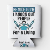 CRNAノックアウトピープルナース麻酔科医 缶クーラー (裏面)