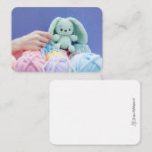 Crochet Bunny in the Making – Gentle Craft Mood ノートカード (正面/裏面)