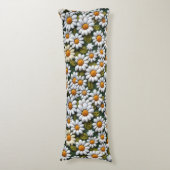 Crochet White Daisies Spring Wildflowers ボディピロー (正面縦)