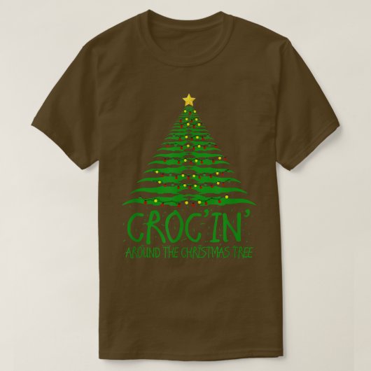 Crocin Around the Christmas Tree Funny Crocodile C Tシャツ (デザイン正面)