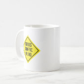 Cross Traffic Ahead警告標識 |マクラシックグ コーヒーマグカップ (正面左)