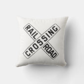 Crossbuckの古い印 クッション (裏面)