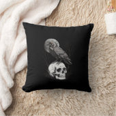 Crow, F-Caw-F Funny Bird Moon Gothic Adult Humor C クッション (ブランケット)