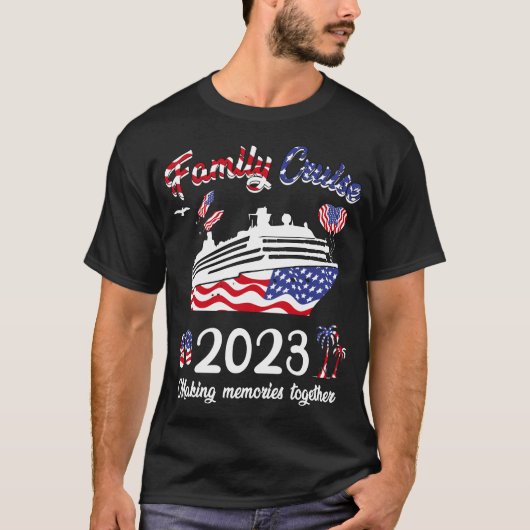 Cruise Family 2023 4th Of July Cruise Ship Tシャツ (正面)