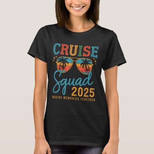 Cruise Squad 2025ファミリーグループマッチングサマーバック Tシャツ (正面)